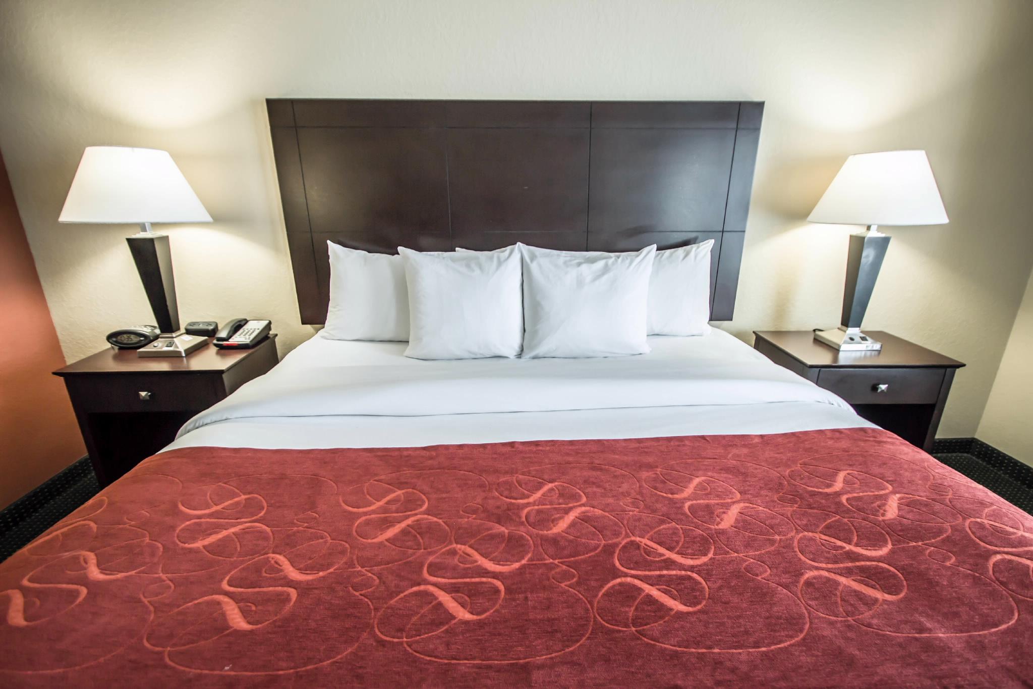 คอมฟอร์ต สวีทส์ ออแลนโด แอร์พอร์ต ออร์แลนโด Hotel ออร์ลันโด ภายนอก รูปภาพ