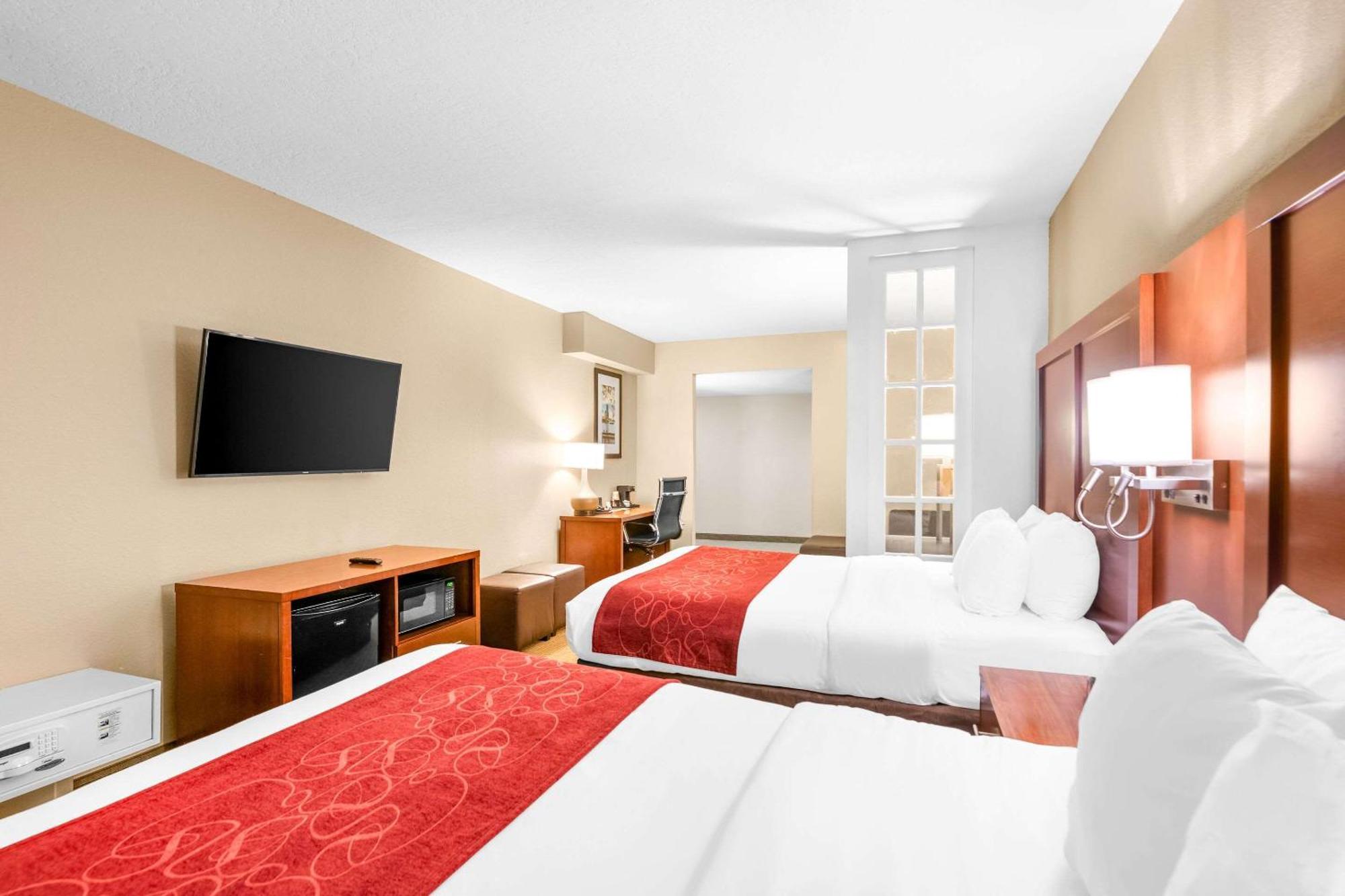 คอมฟอร์ต สวีทส์ ออแลนโด แอร์พอร์ต ออร์แลนโด Hotel ออร์ลันโด ภายนอก รูปภาพ